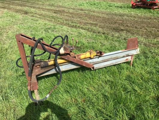 Log Splitter - Heavy Duty - tractor operated £380