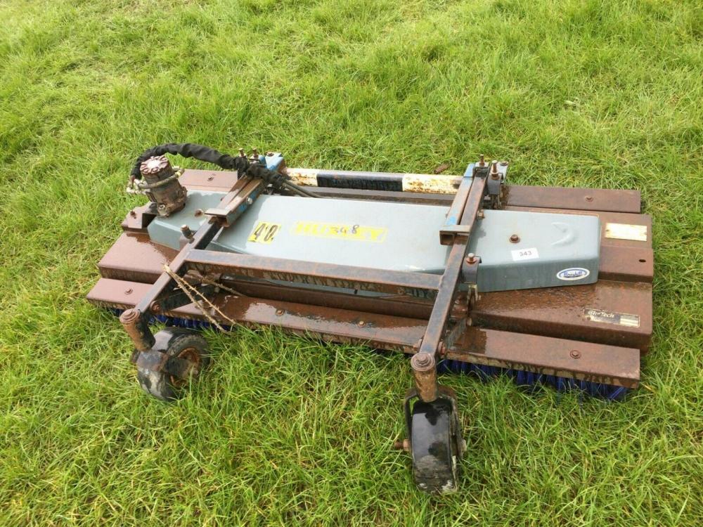 Huxley Hydraulic sweeper unit £375