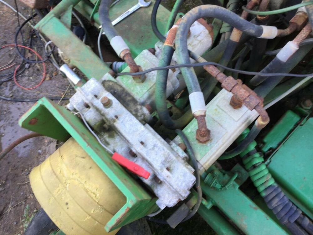 John Deere 365 mower reel and Ultra Motor 5092 4294