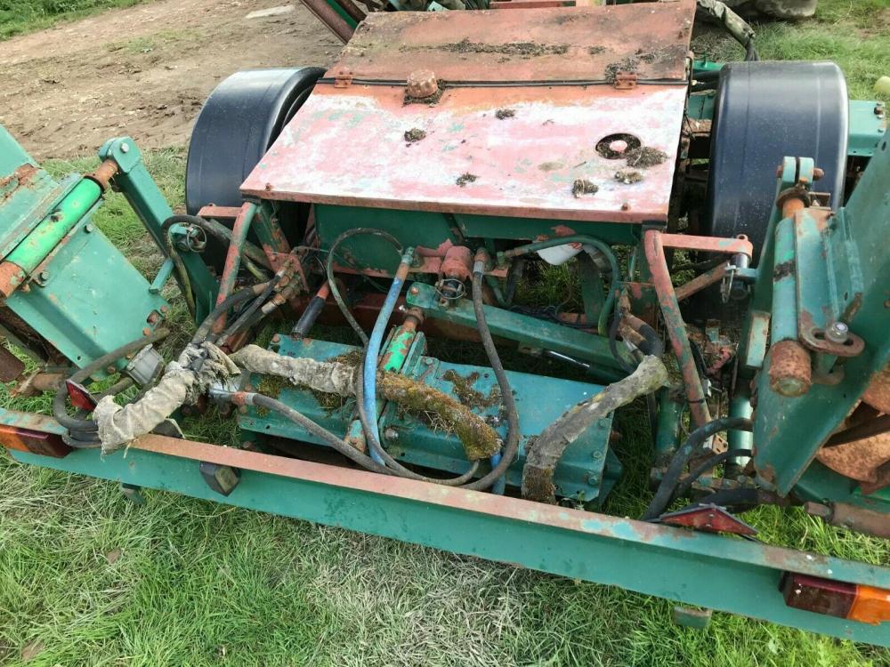 Ransomes gang mower 5 reel - tractor driven - £750